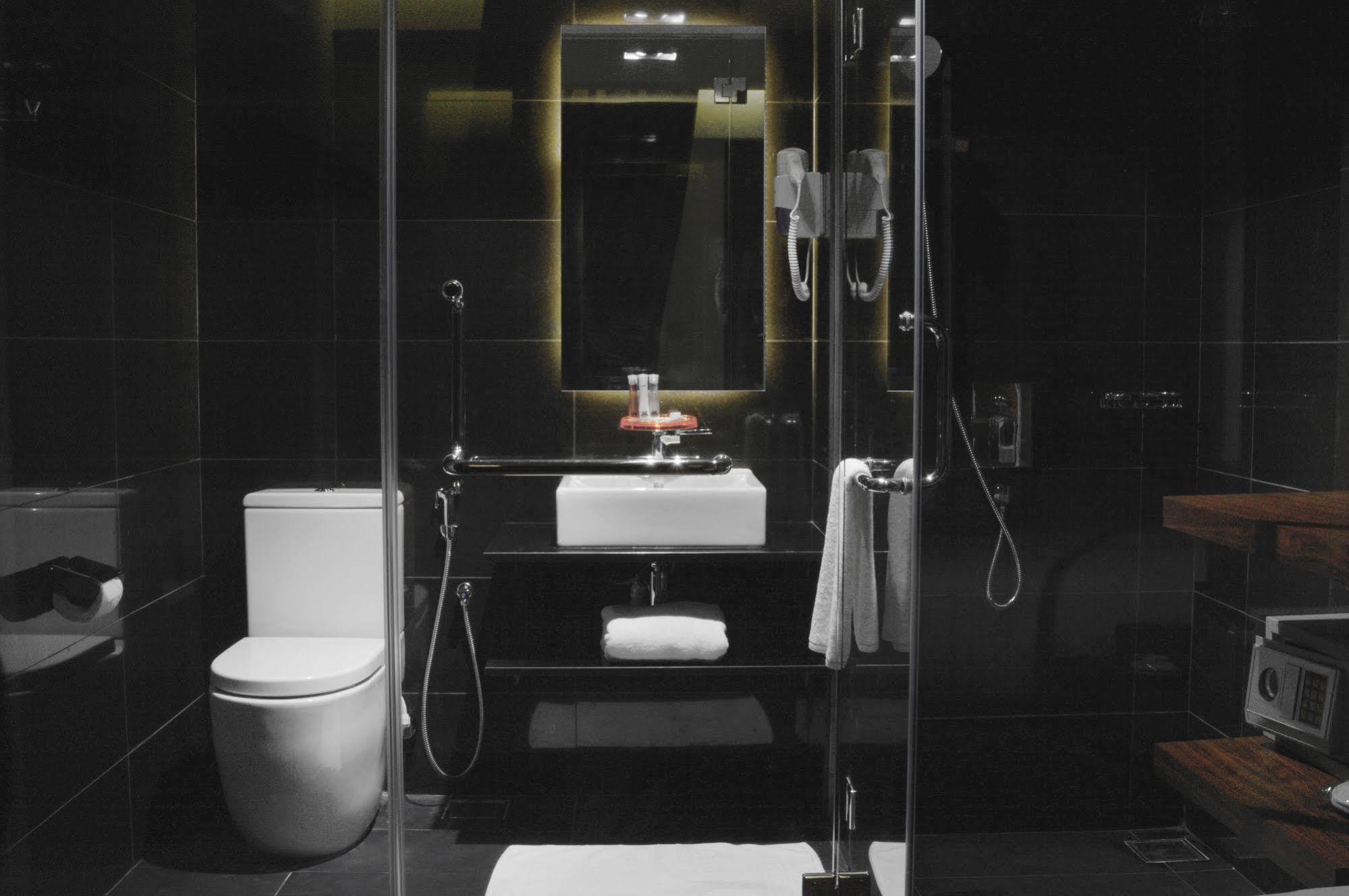 Melange Boutique Hotel Bukit Bintang Куала Лумпур Екстериор снимка